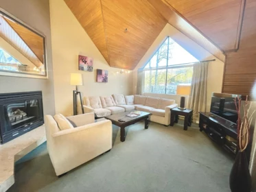 Week 13 4293 Mountain Square, Whistler, BC, Whistler — Apartment/Condo for sale