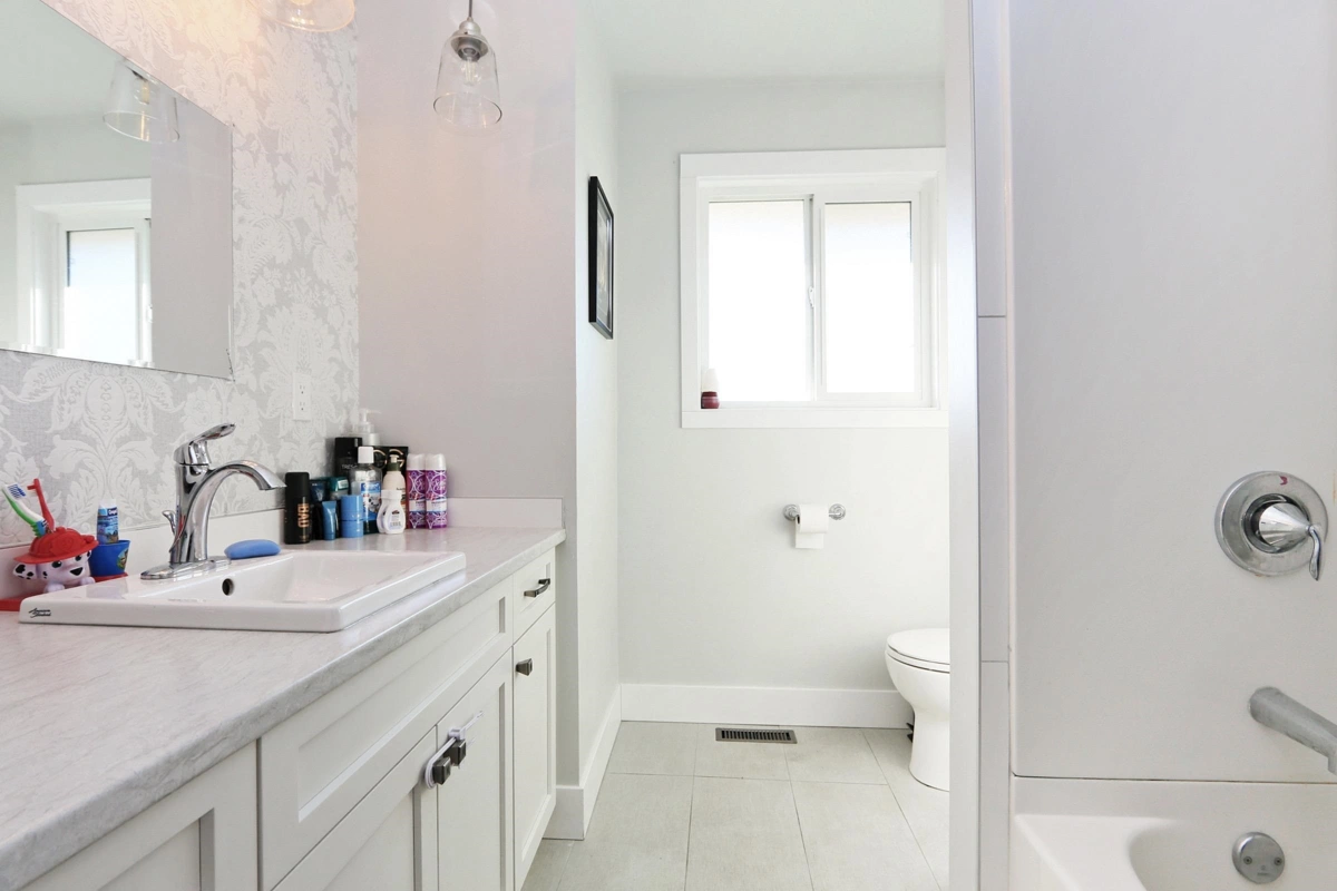 Swimming Pool Photo of 8875 Prest Road, Chilliwack, BC