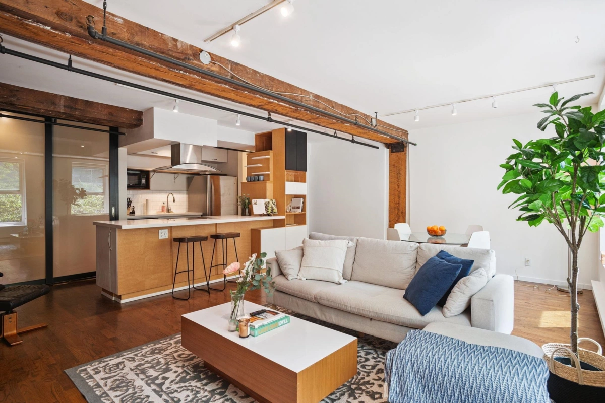 Family Room Photo of 203 150 Alexander Street, Vancouver, BC