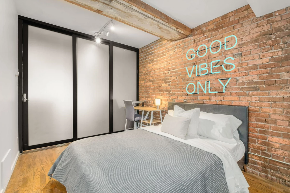 Primary Bedroom Photo of 203 150 Alexander Street, Vancouver, BC