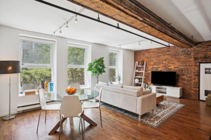 203 150 Alexander Street, Vancouver, BC, Downtown VE — 2 bed apartment/condo for sale