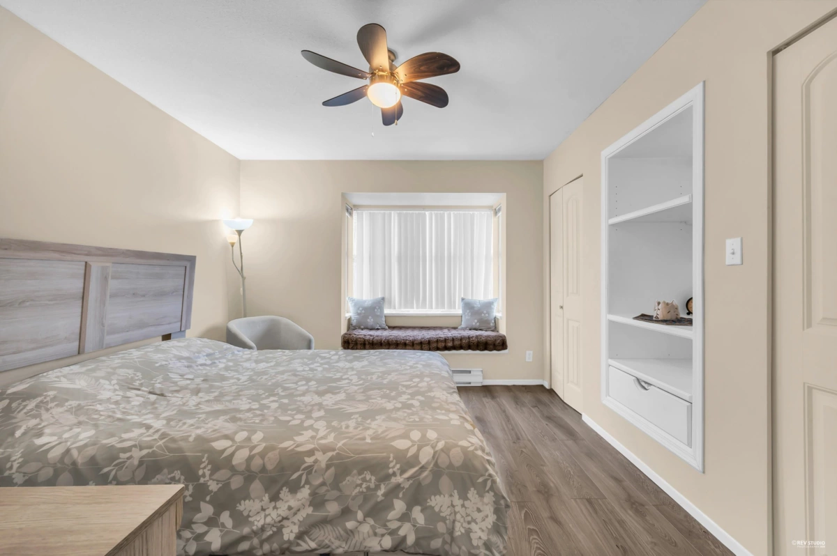 Breakfast Nook Photo of 73 2450 Hawthorne Avenue, Port Coquitlam, BC