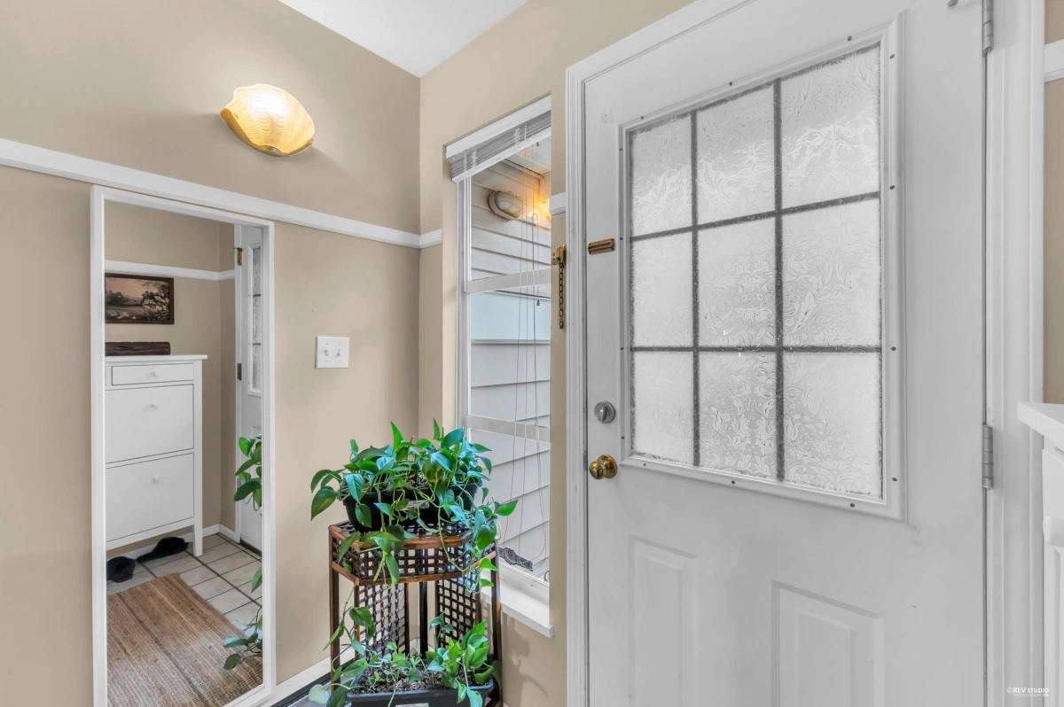 Guest Bathroom Photo of 73 2450 Hawthorne Avenue, Port Coquitlam, BC