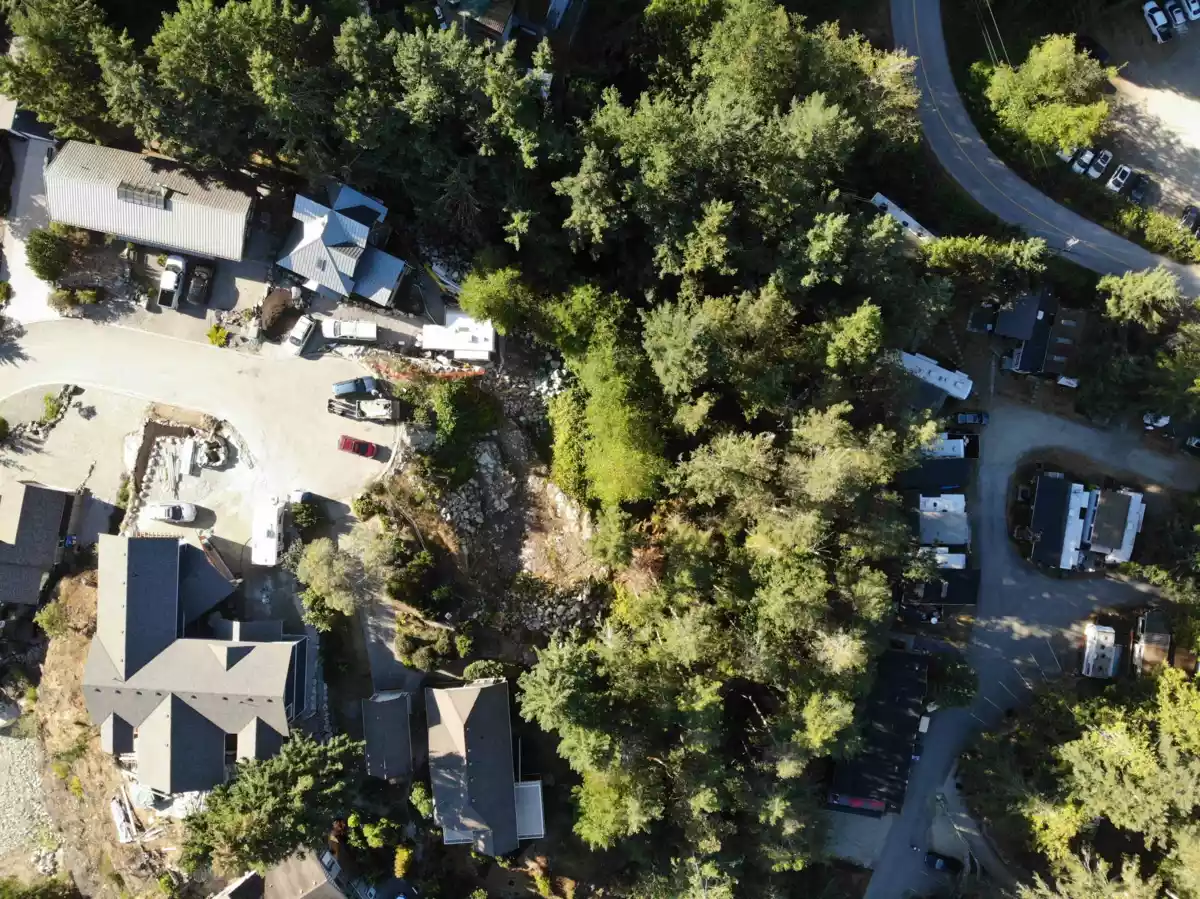 Bedroom 2 Photo of 6 4622 Sinclair Bay Road, Pender Harbour, BC