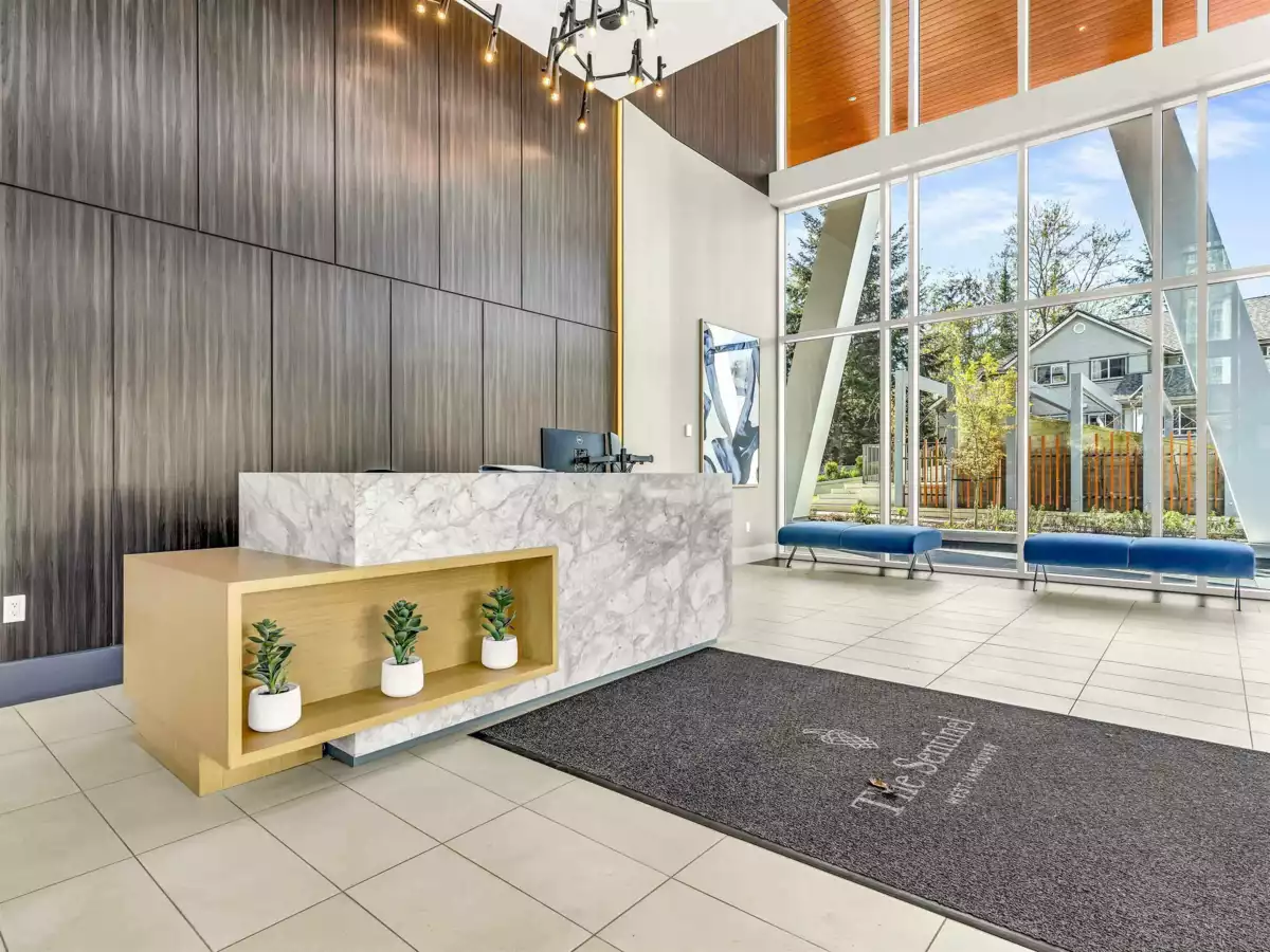 Primary Bathroom Photo of 2205 200 Klahanie Court, West Vancouver, BC