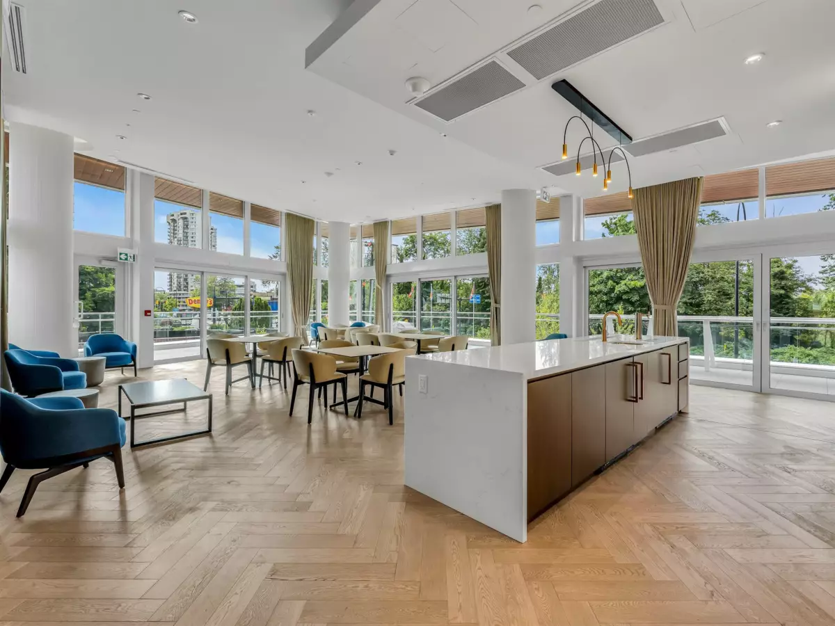 Primary Bedroom Photo of 2205 200 Klahanie Court, West Vancouver, BC