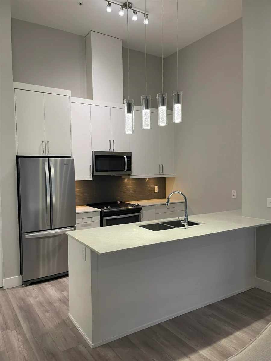 Living Room Photo of 605 9015 120 Street, Delta, BC