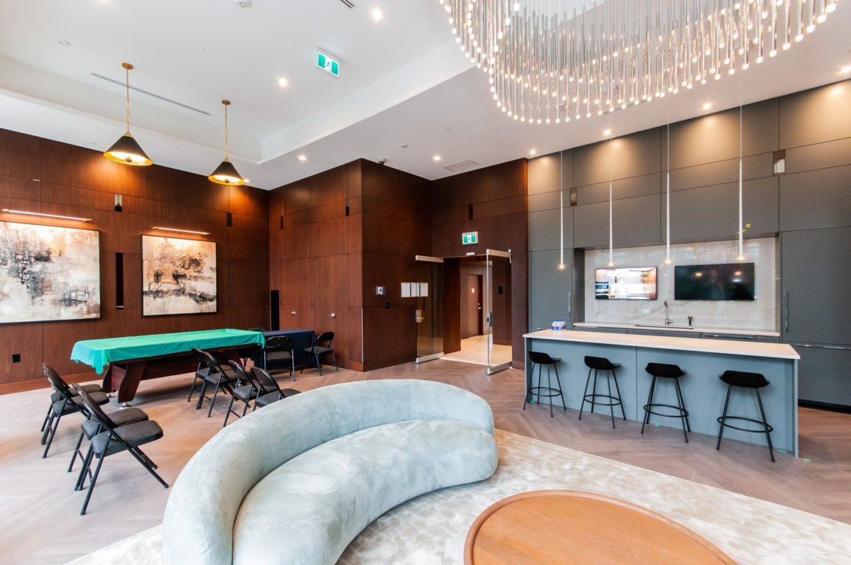 Hallway Photo of 1102 1768 Cook Street, Vancouver, BC