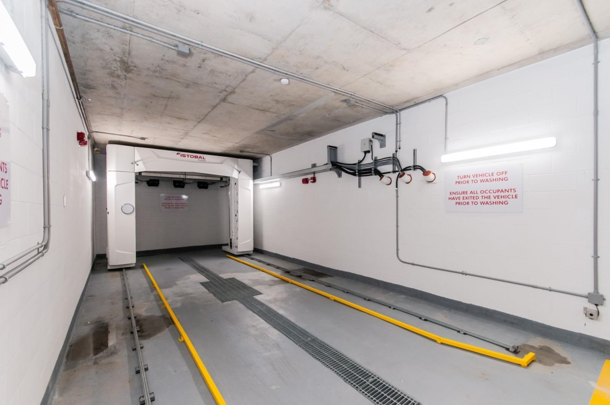 Mudroom Photo of 1102 1768 Cook Street, Vancouver, BC