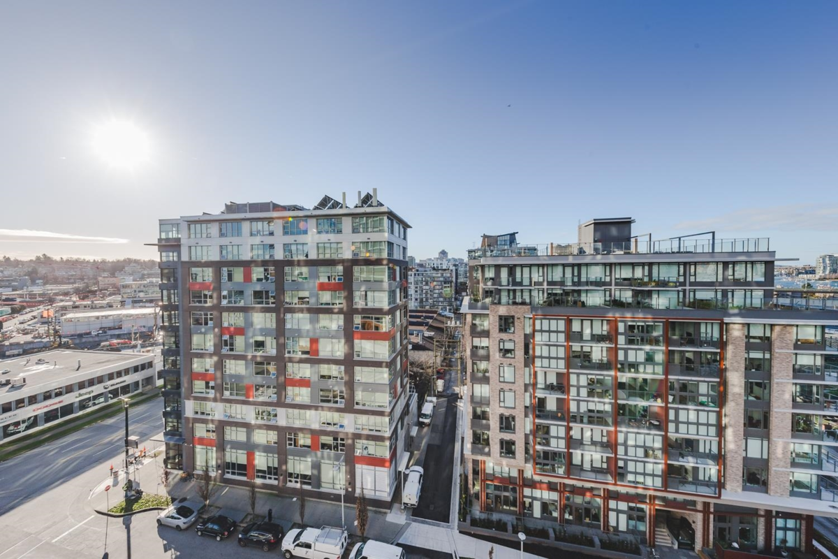Powder Room Photo of 1102 1768 Cook Street, Vancouver, BC