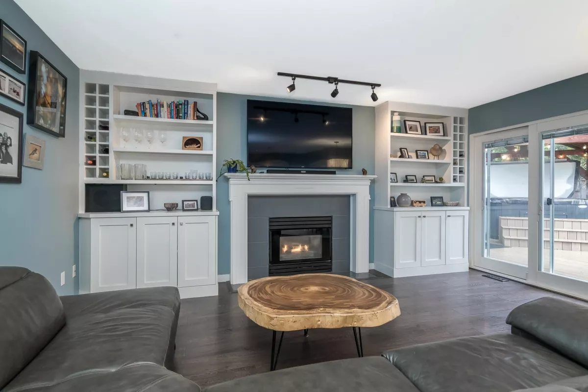 Basement Recreation Room Photo of 8420 215 Street, Langley, BC