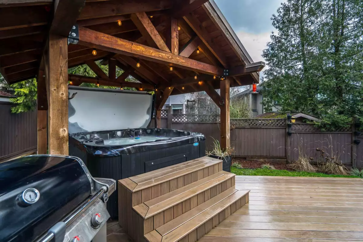 Outdoor Kitchen Photo of 8420 215 Street, Langley, BC