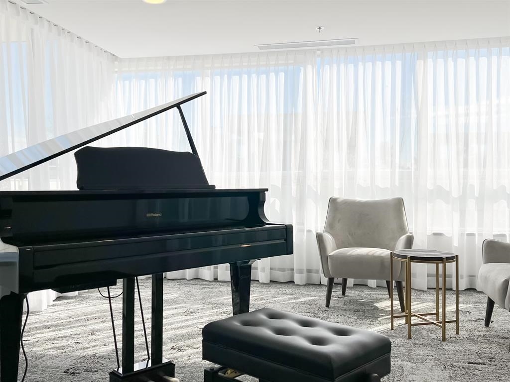 Outdoor Deck Photo of 608 1675 Lions Gate Lane, North Vancouver, BC