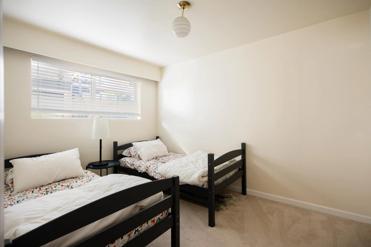 Entry Foyer Photo of 2321 Harrison Drive, Vancouver, BC