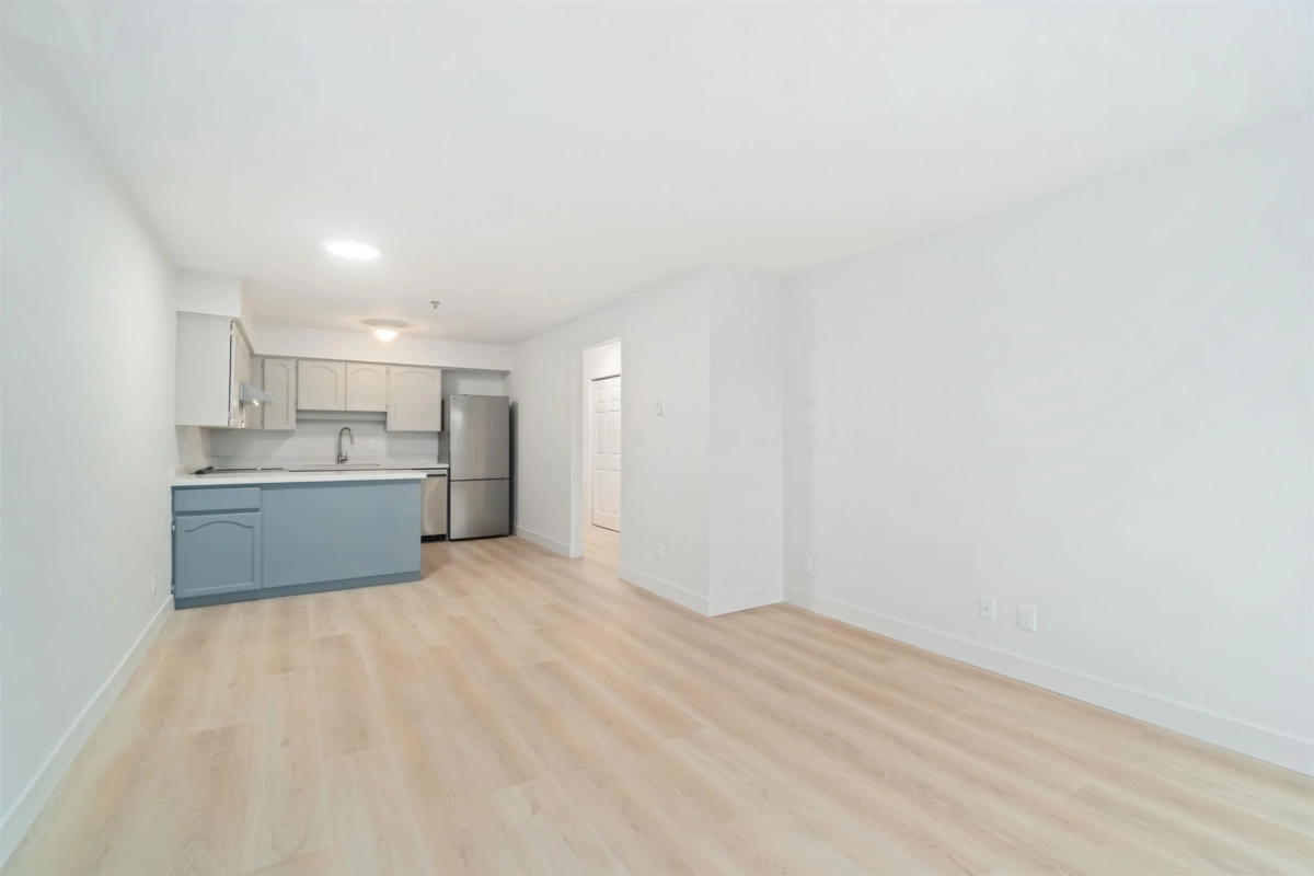 Kitchen Island Photo of 307 2928 Commercial Drive, Vancouver, BC