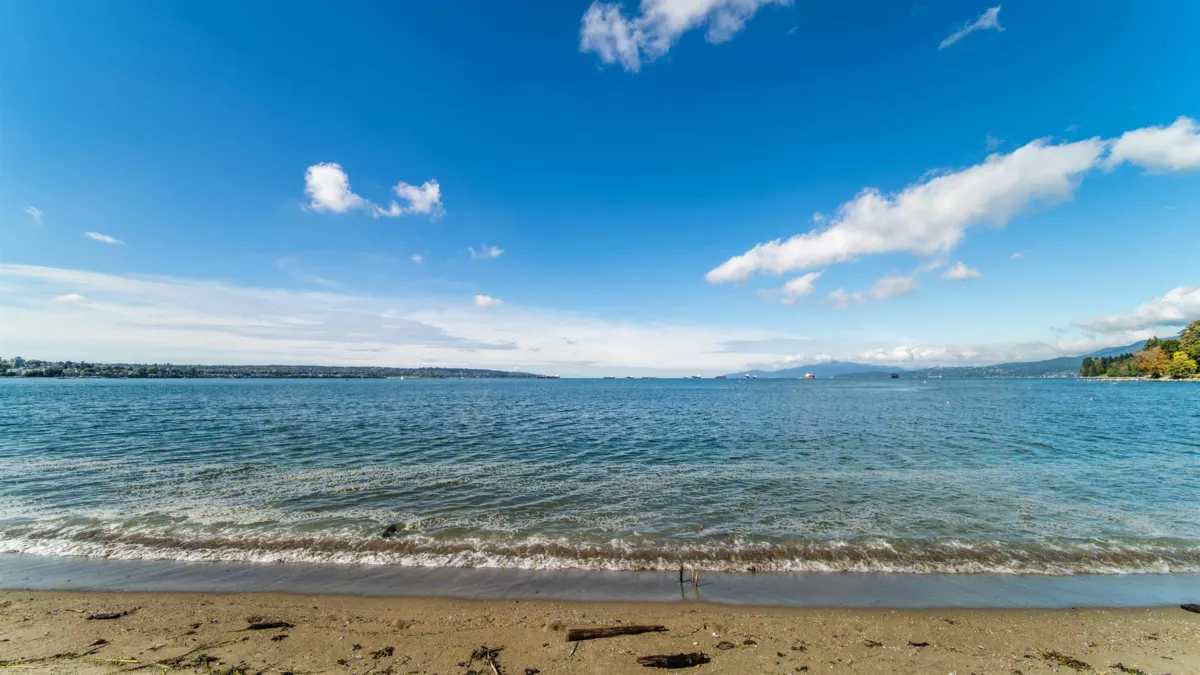 Backyard Photo of 103 1649 Comox Street, Vancouver, BC