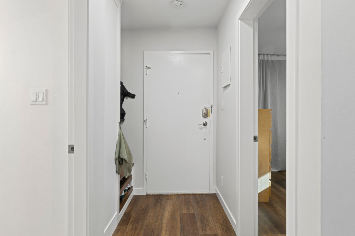 Bedroom 4 Photo of 103 1649 Comox Street, Vancouver, BC