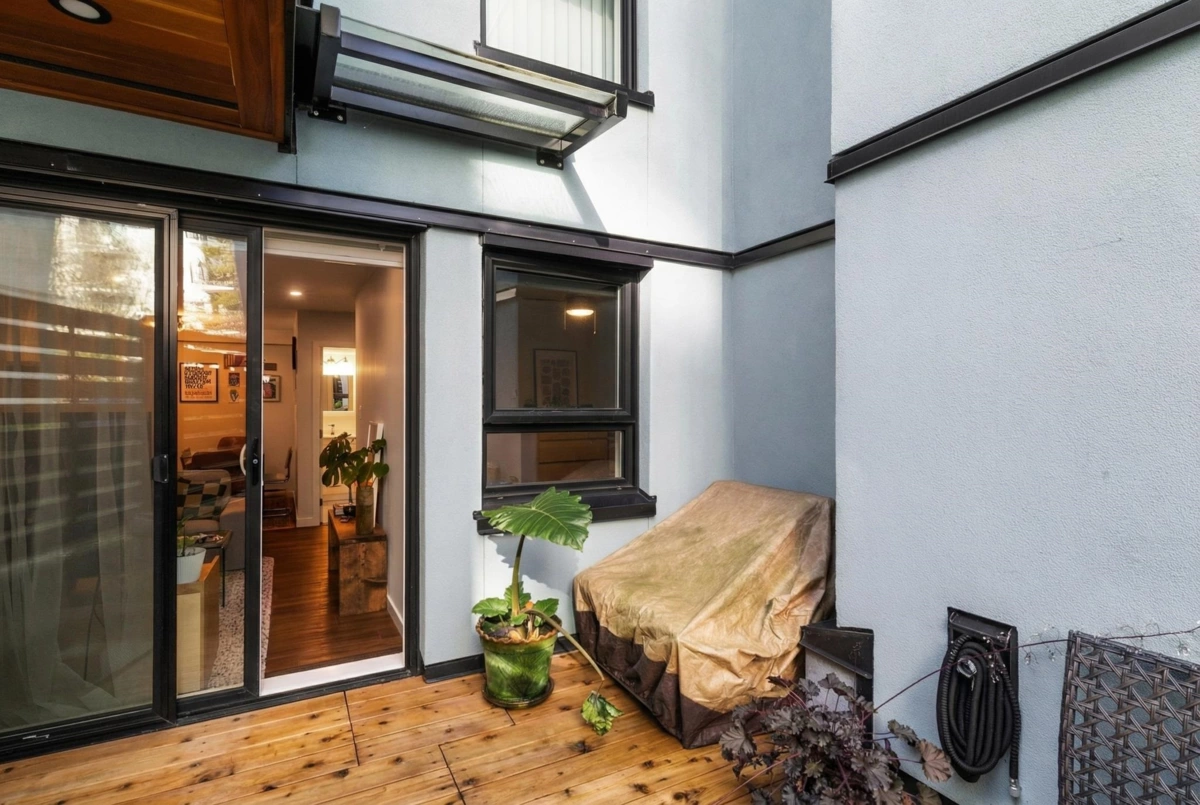 Guest Bathroom Photo of 103 1649 Comox Street, Vancouver, BC