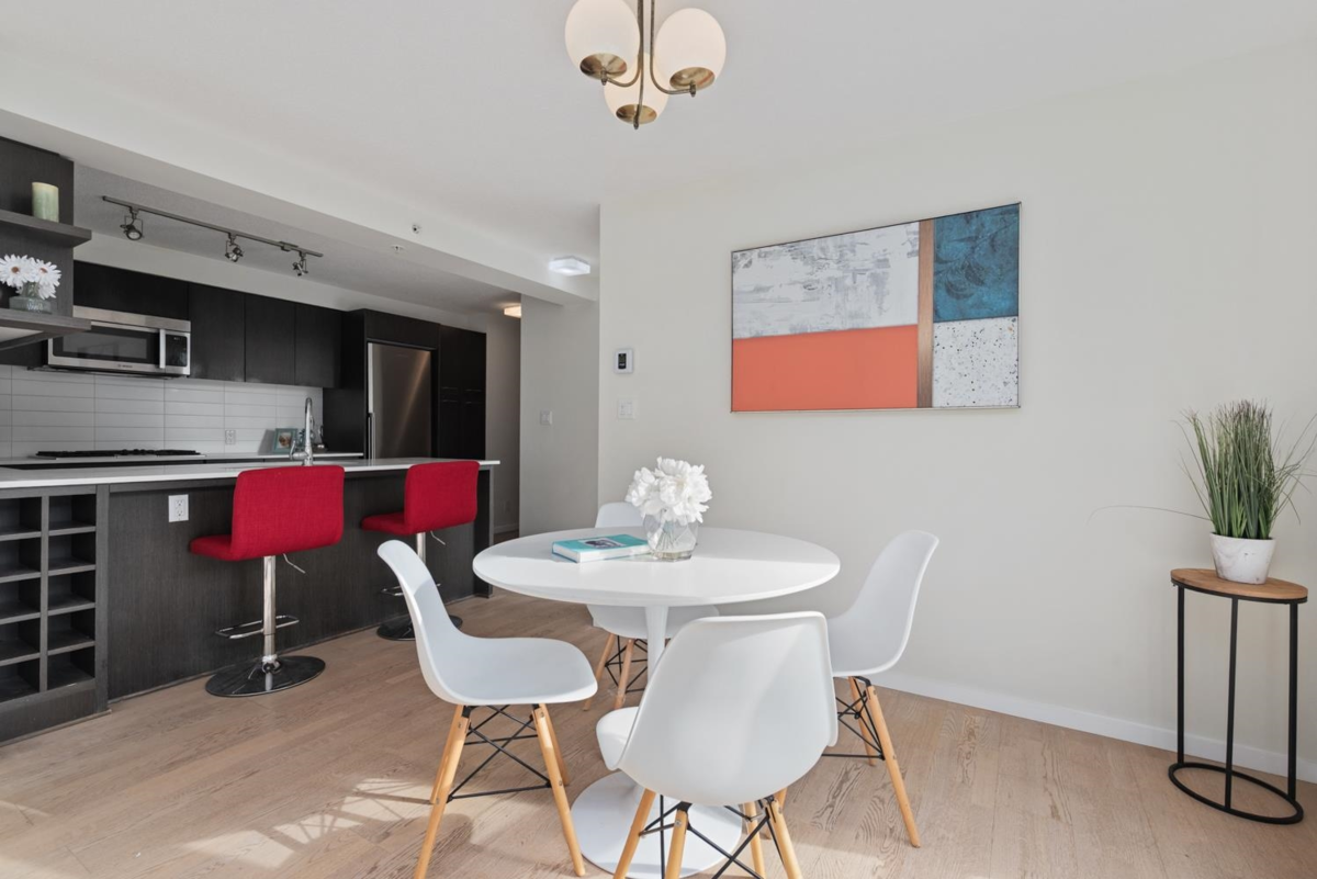 Family Room Photo of 1105 7888 Ackroyd Road, Richmond, BC