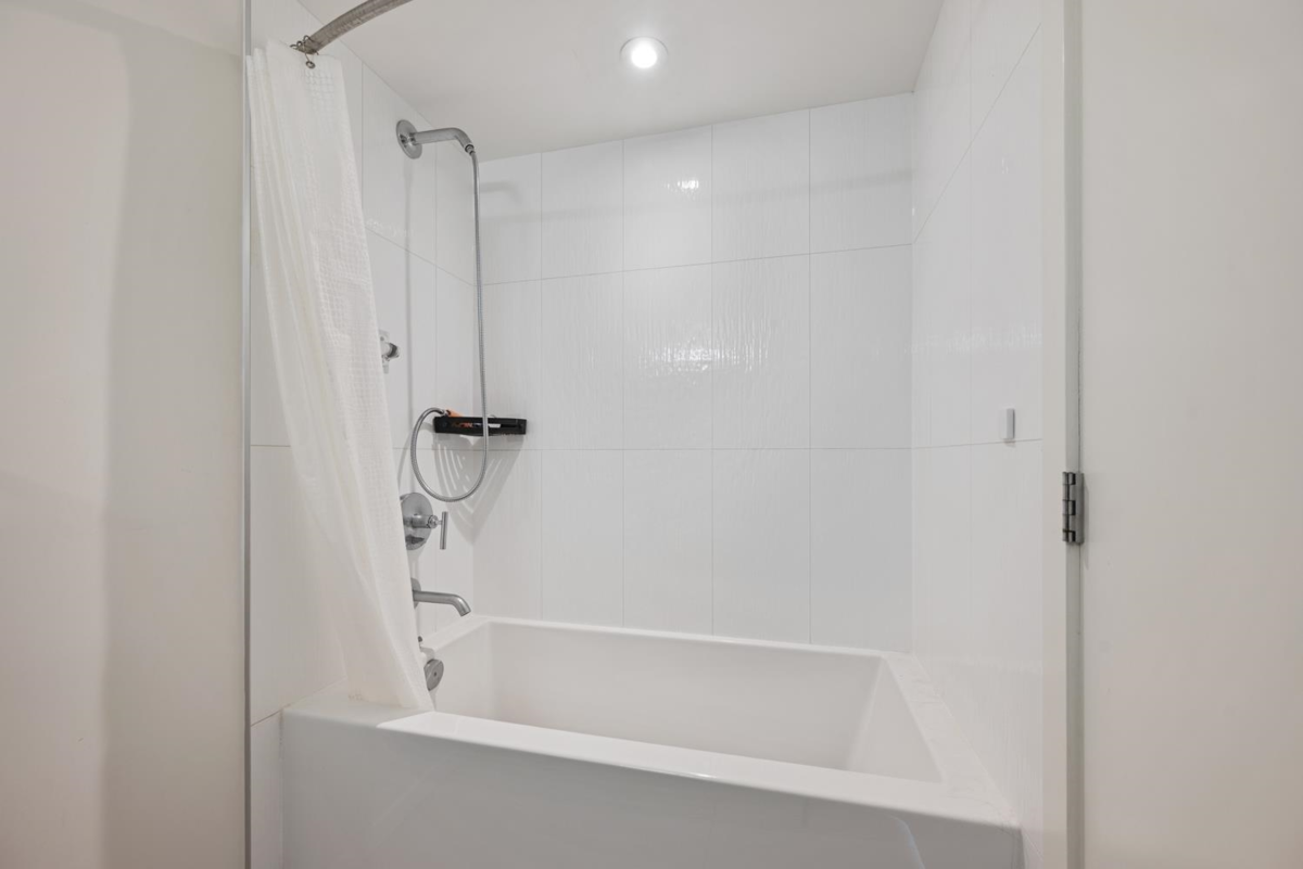 Guest Bathroom Photo of 1105 7888 Ackroyd Road, Richmond, BC