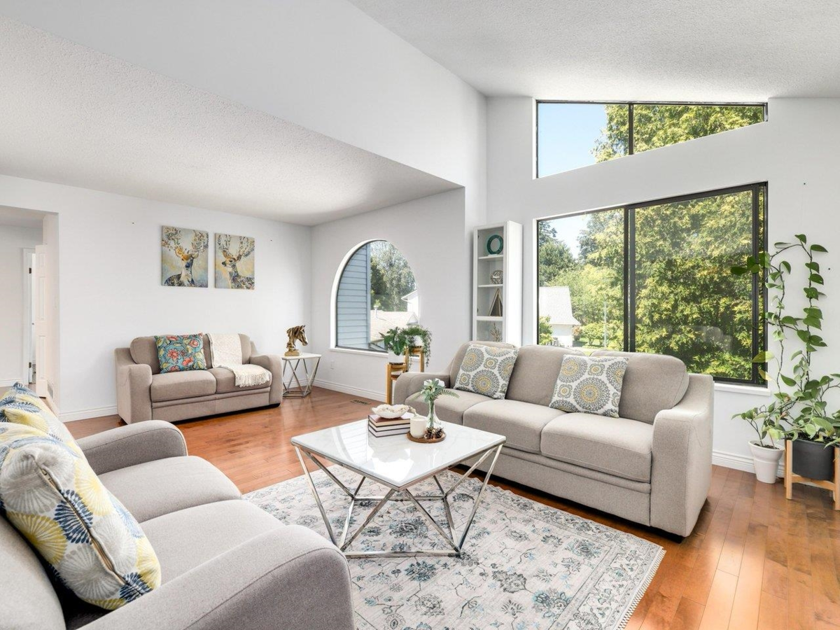 Primary Bedroom Photo of 14084 17b Avenue, Surrey, BC