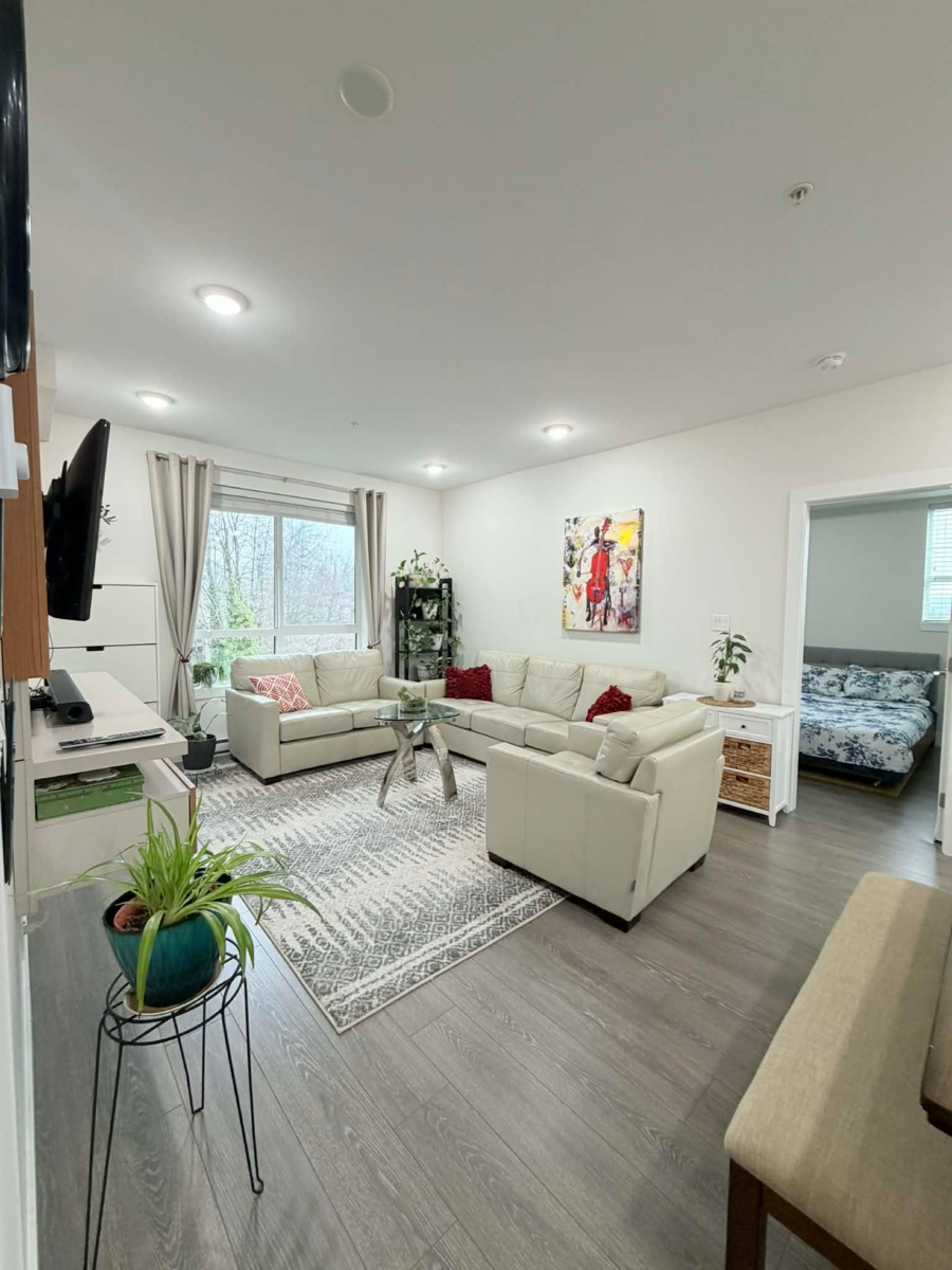 Breakfast Nook Photo of 407 15351 101 Avenue, Surrey, BC