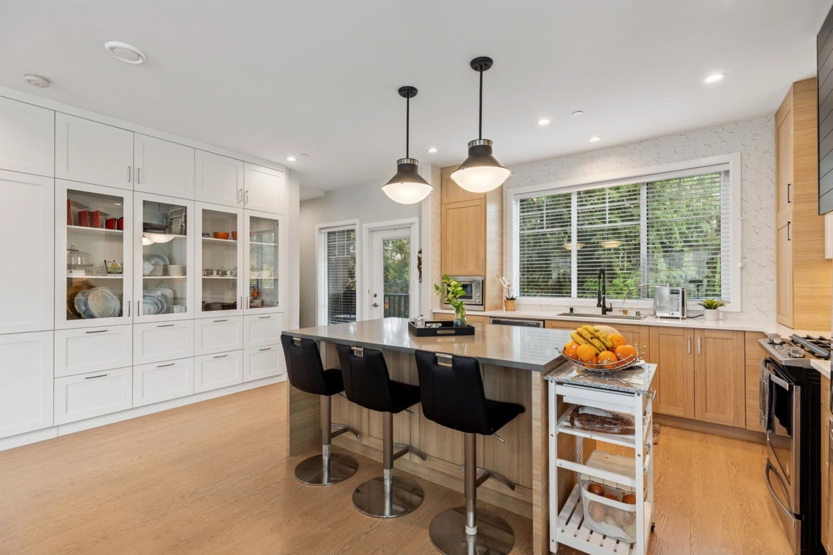 Guest Bathroom Photo of 31 13263 236 Street, Maple Ridge, BC