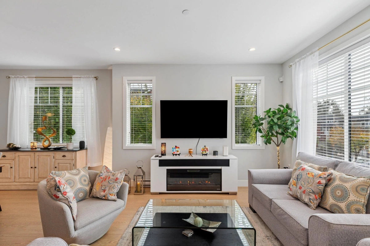 Kitchen Photo of 31 13263 236 Street, Maple Ridge, BC