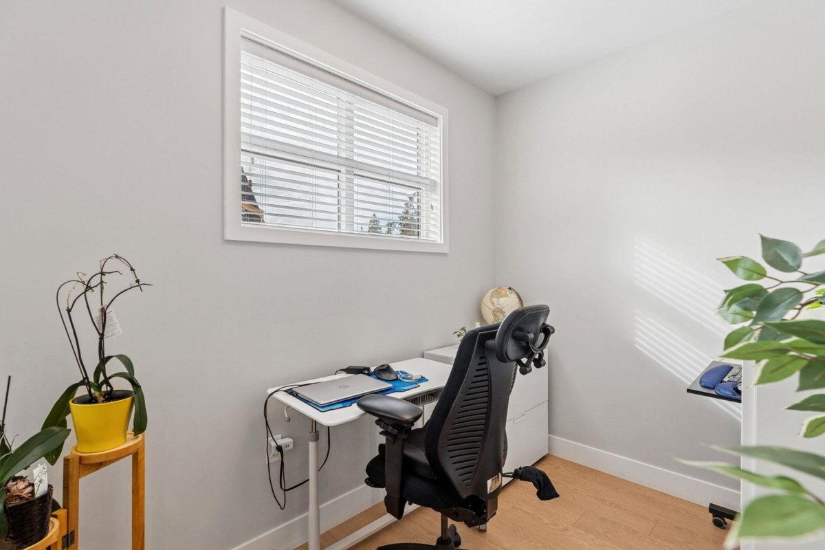 Primary Bathroom Photo of 31 13263 236 Street, Maple Ridge, BC