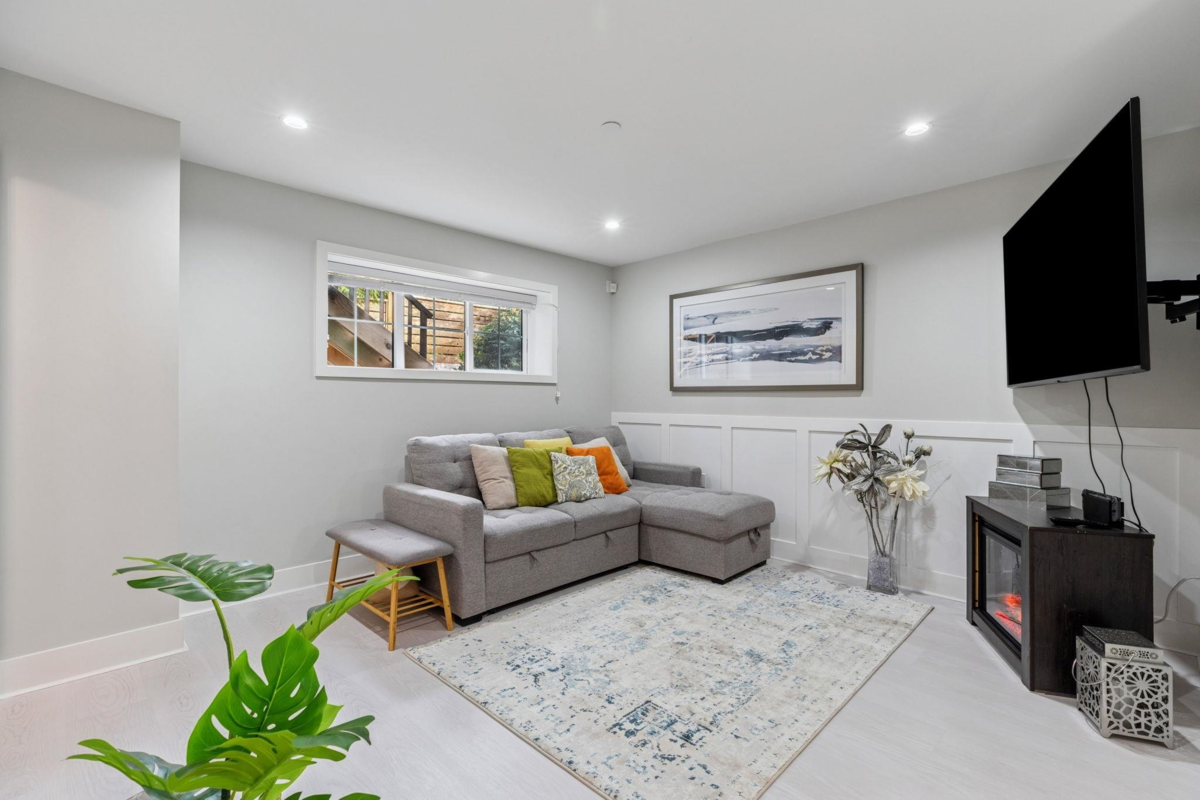 Staircase Photo of 31 13263 236 Street, Maple Ridge, BC