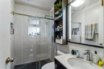 Primary Bedroom Photo of 2058 Hillside Avenue, Coquitlam, BC