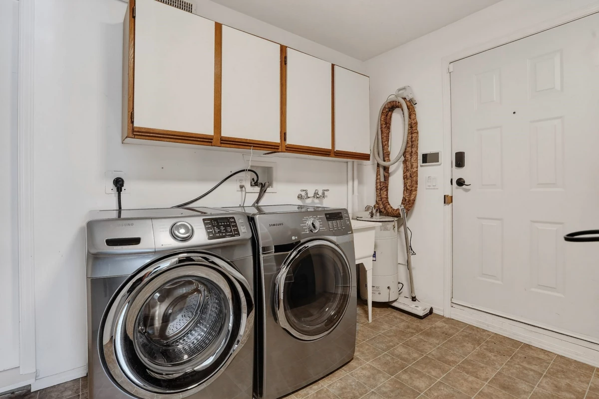 Bedroom 2 Photo of 19529 60a Avenue, Surrey, BC