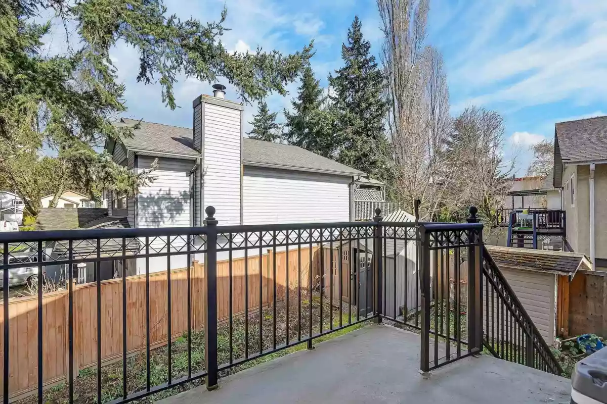 Bedroom 3 Photo of 19529 60a Avenue, Surrey, BC