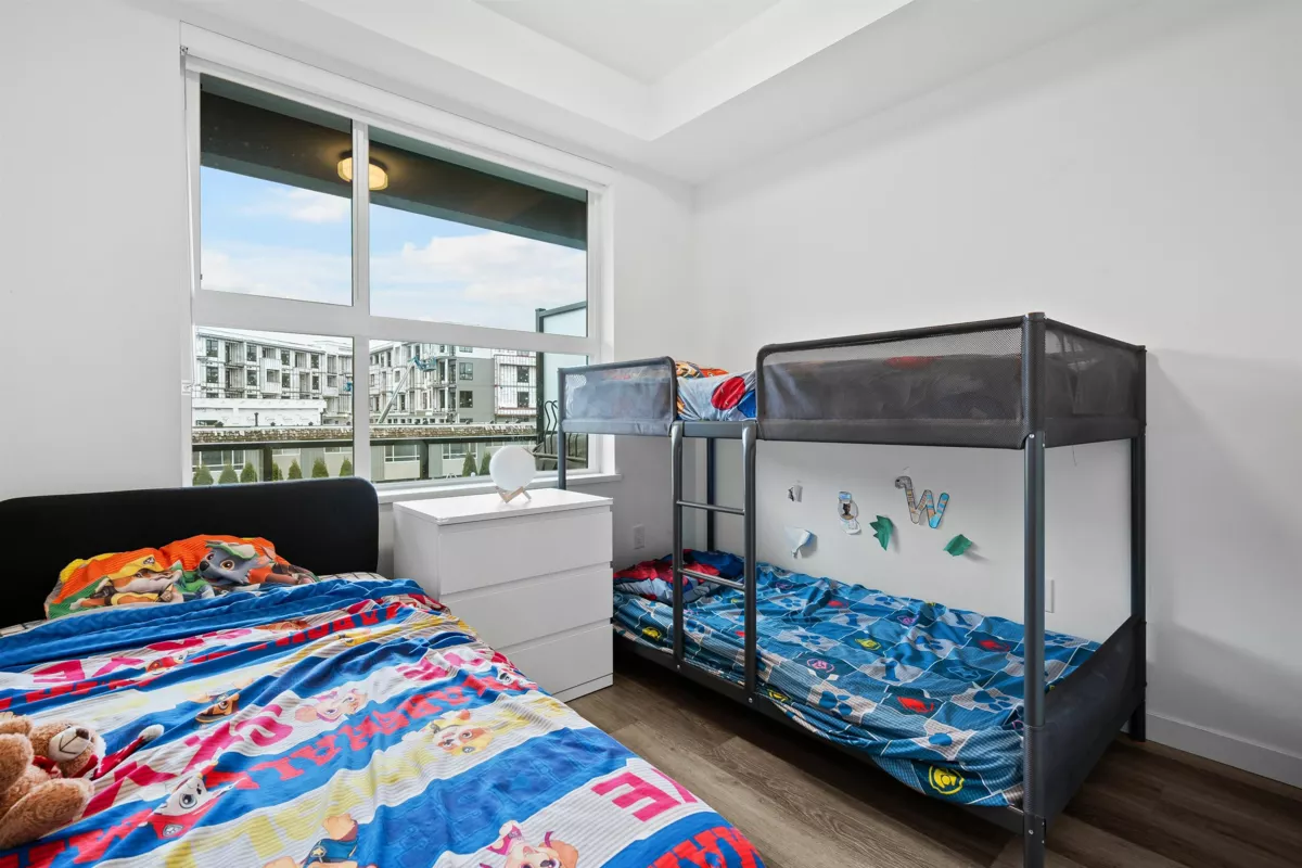 Guest Bathroom Photo of 217 20695 Eastleigh Crescent, Langley, BC