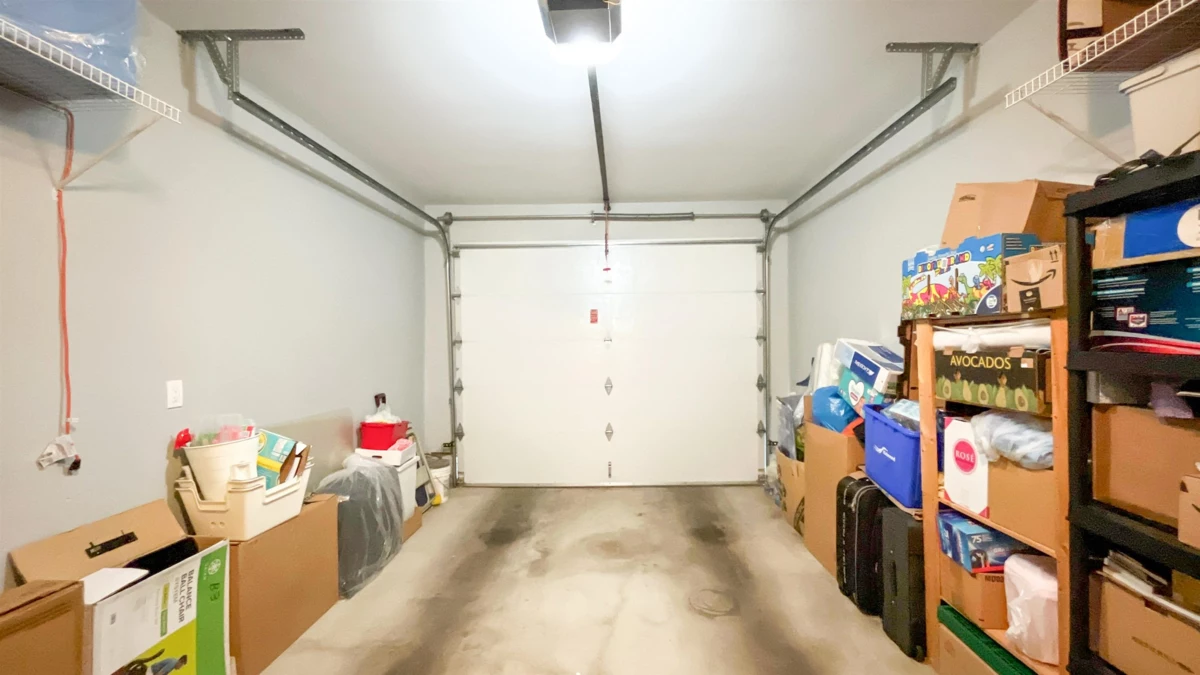 Entry Foyer Photo of 101 910 Delestre Avenue, Coquitlam, BC