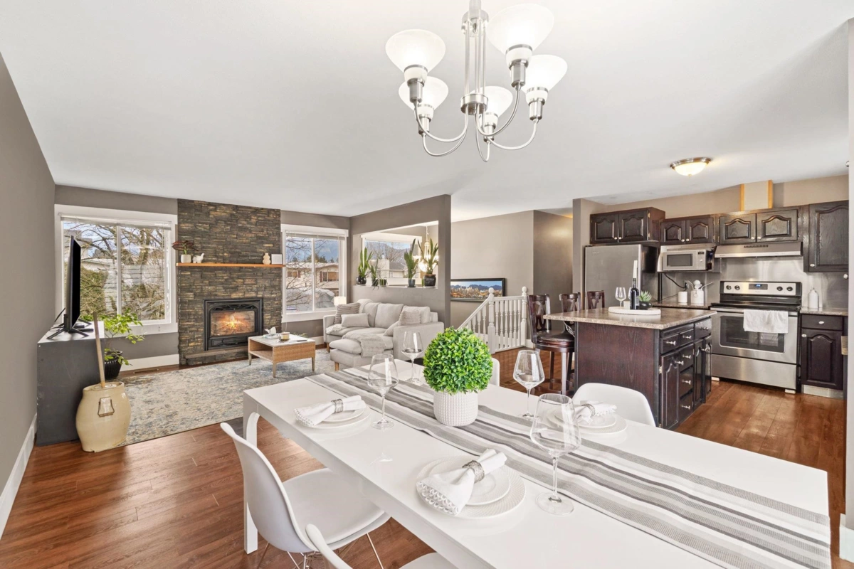 Family Room Photo of 8867 Hazel Street, Chilliwack, BC