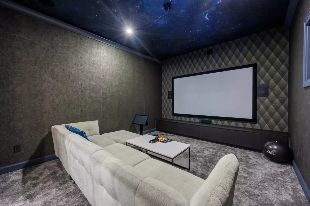 Backyard Photo of 6549 Portland Street, Burnaby, BC