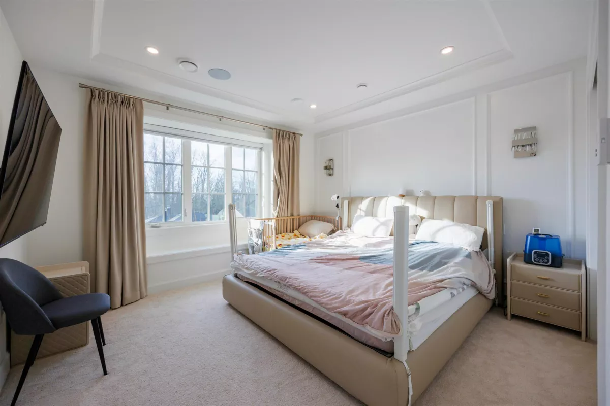 Basement Recreation Room Photo of 6549 Portland Street, Burnaby, BC