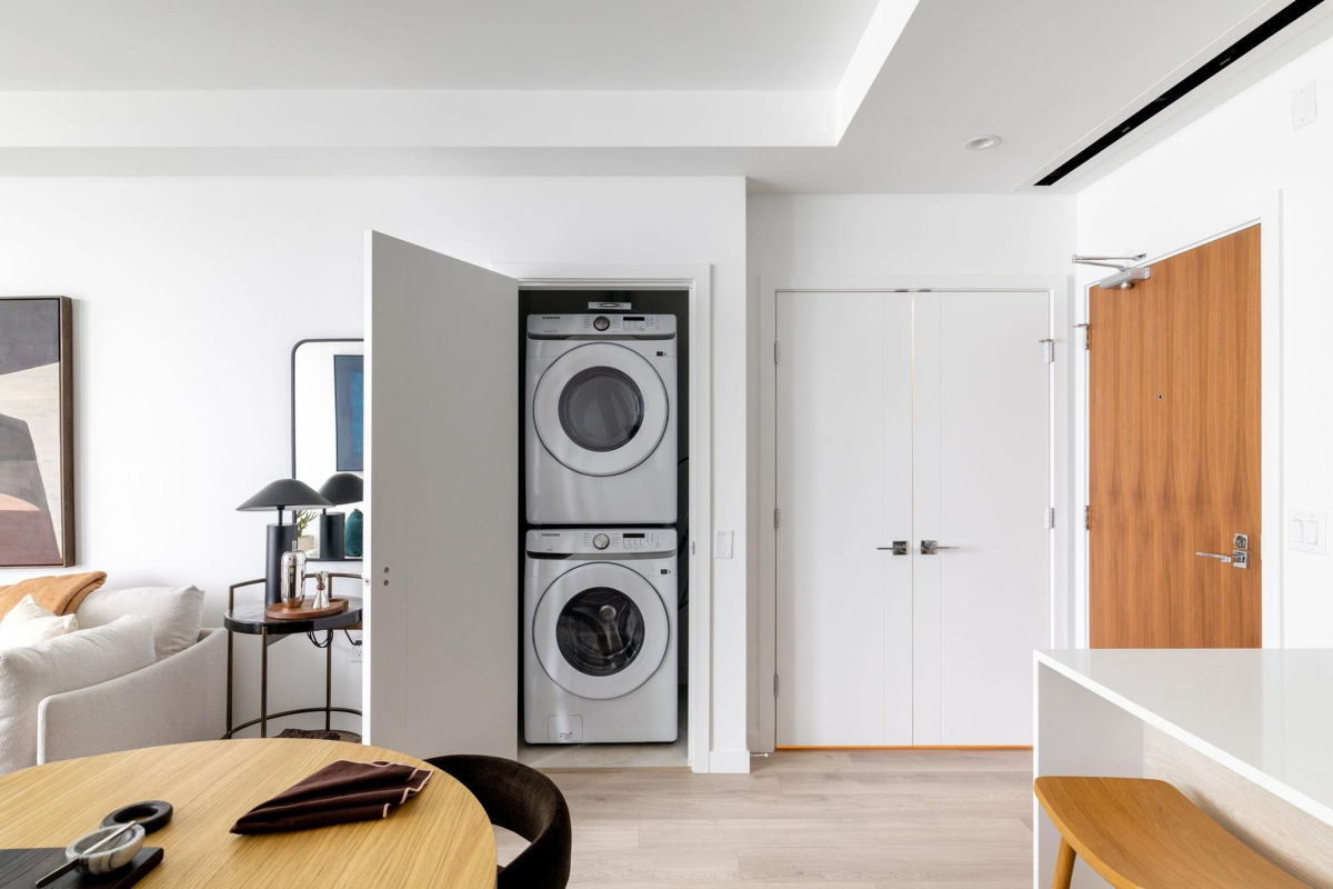 Exterior Rear Photo of 2706 680 Quayside Drive, New Westminster, BC