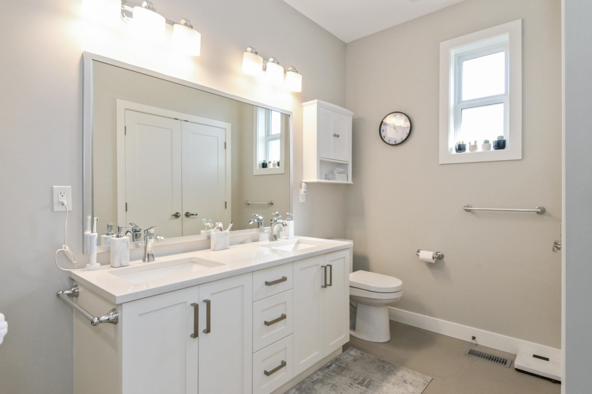 Bedroom 3 Photo of 64 46110 Thomas Road, Chilliwack, BC