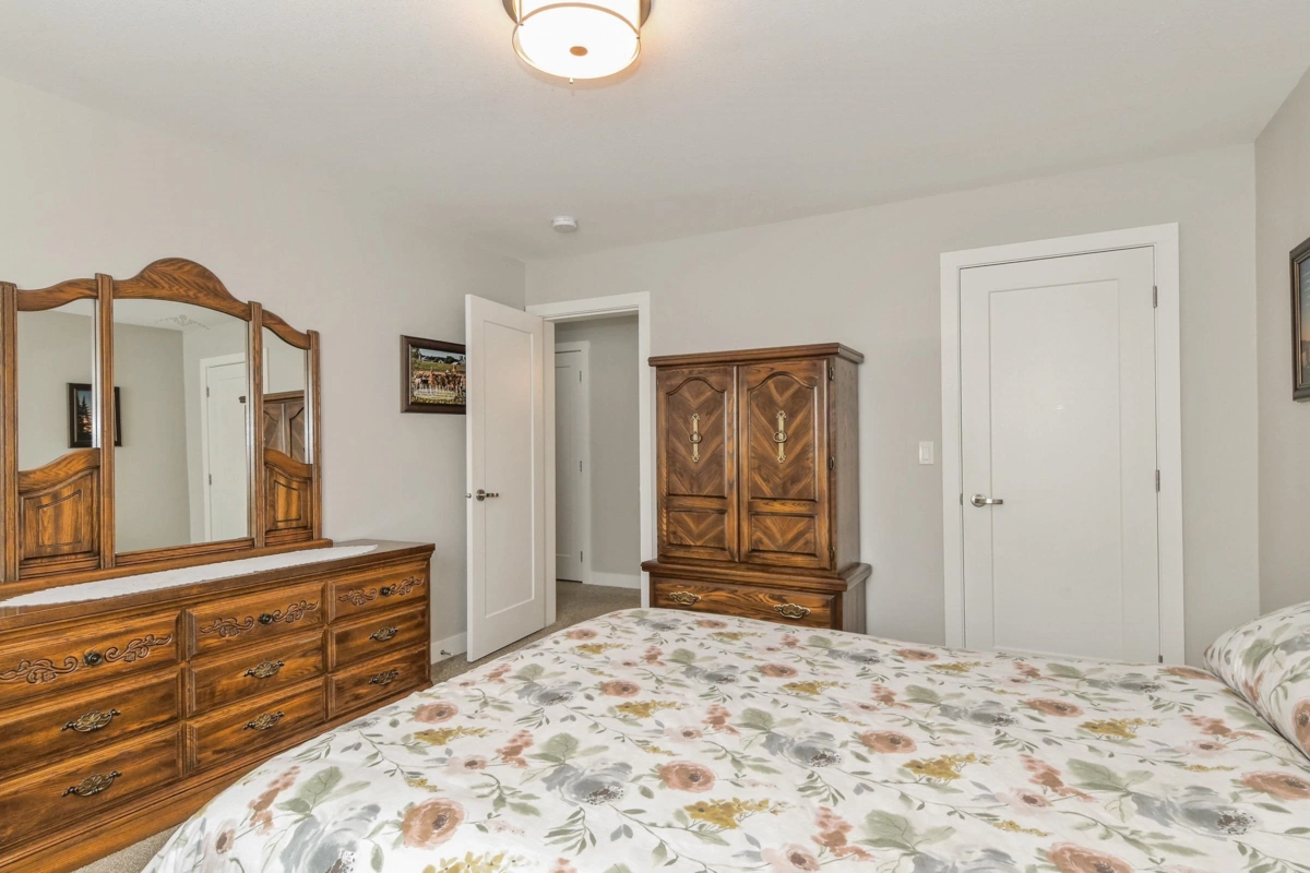 Mudroom Photo of 64 46110 Thomas Road, Chilliwack, BC