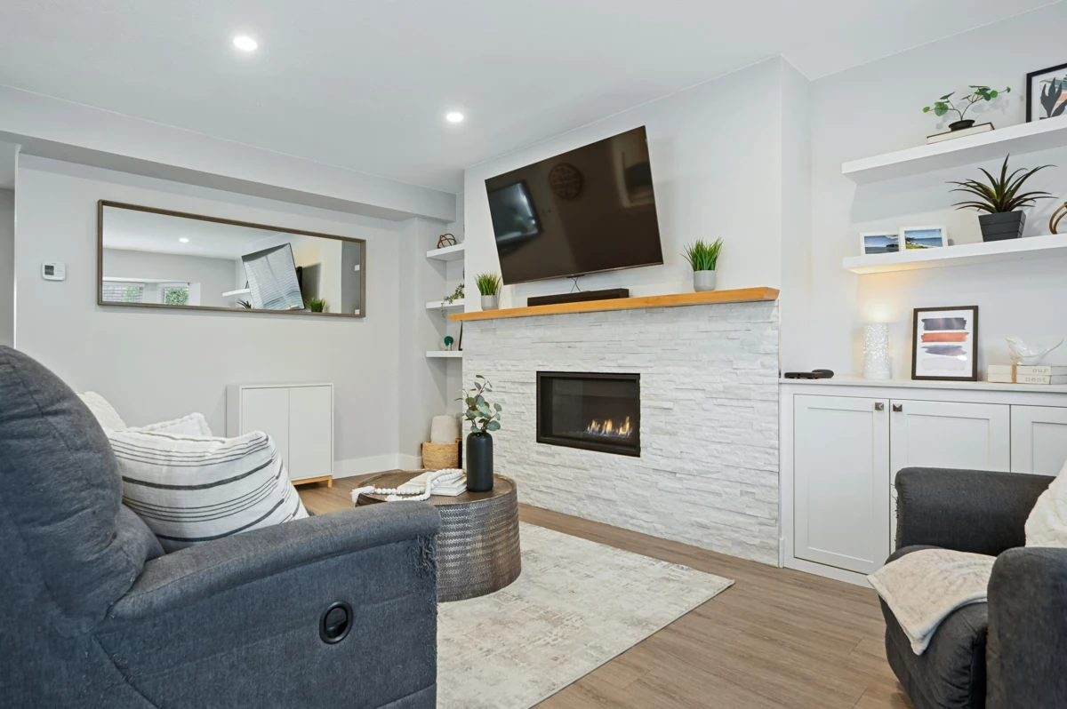 Kitchen Island Photo of 11 8863 216 Street, Langley, BC