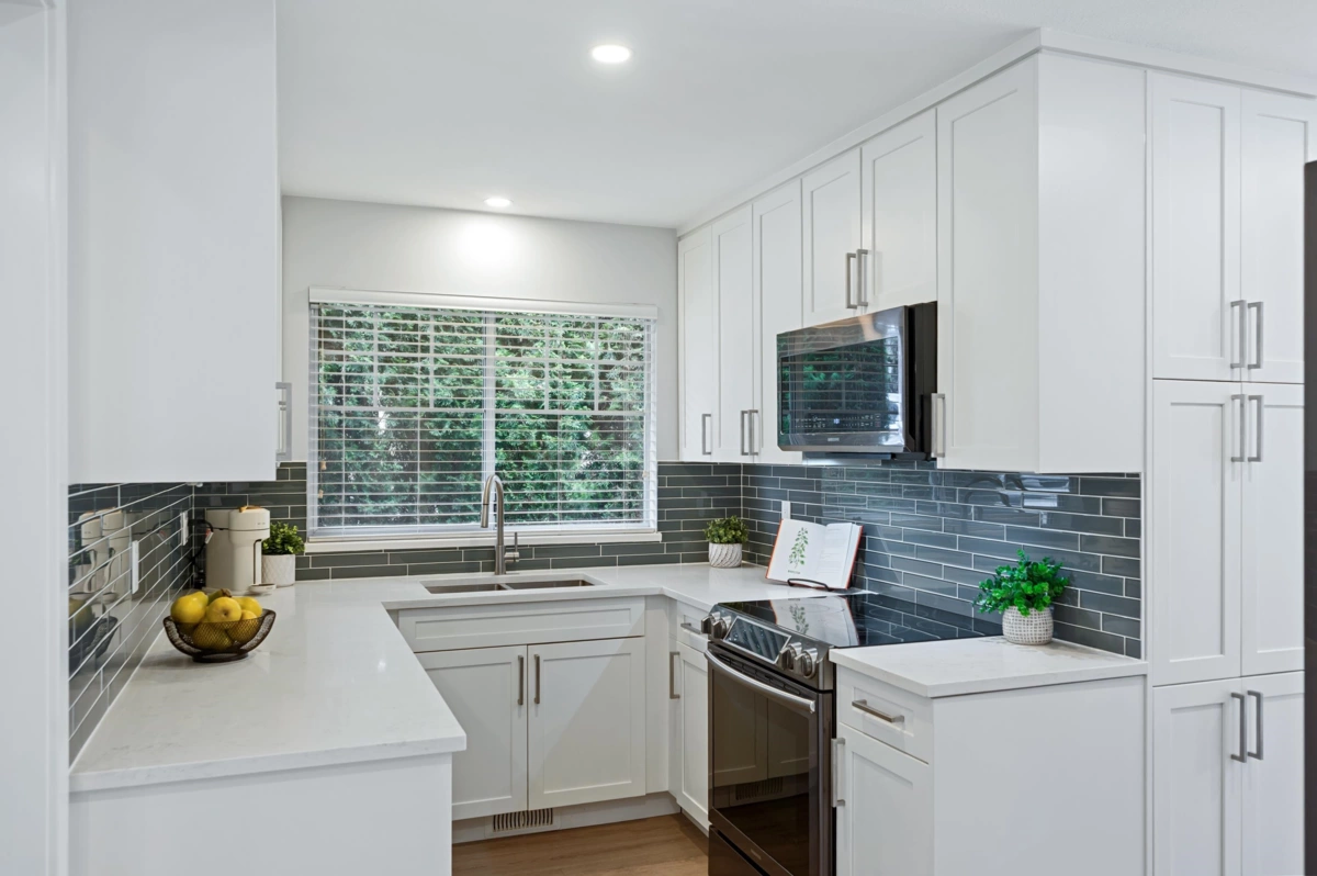 Walk-In Closet Photo of 11 8863 216 Street, Langley, BC