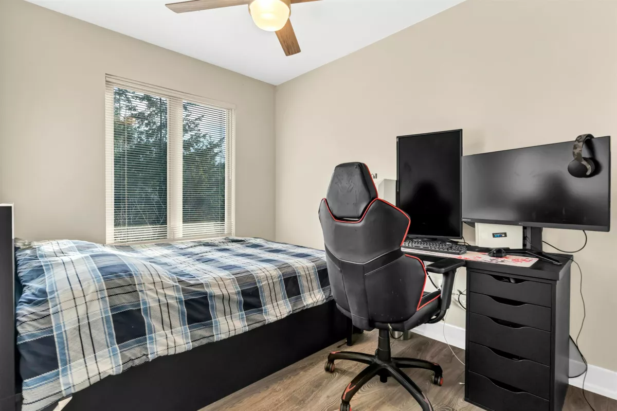 Bedroom 3 Photo of 35 20326 68 Avenue, Langley, BC