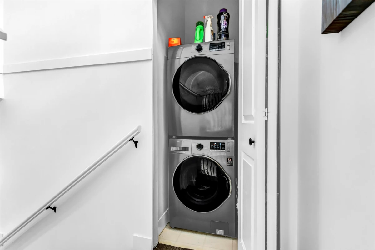 Mudroom Photo of 35 20326 68 Avenue, Langley, BC