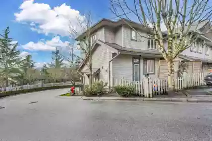 35 20326 68 Avenue, Langley, BC