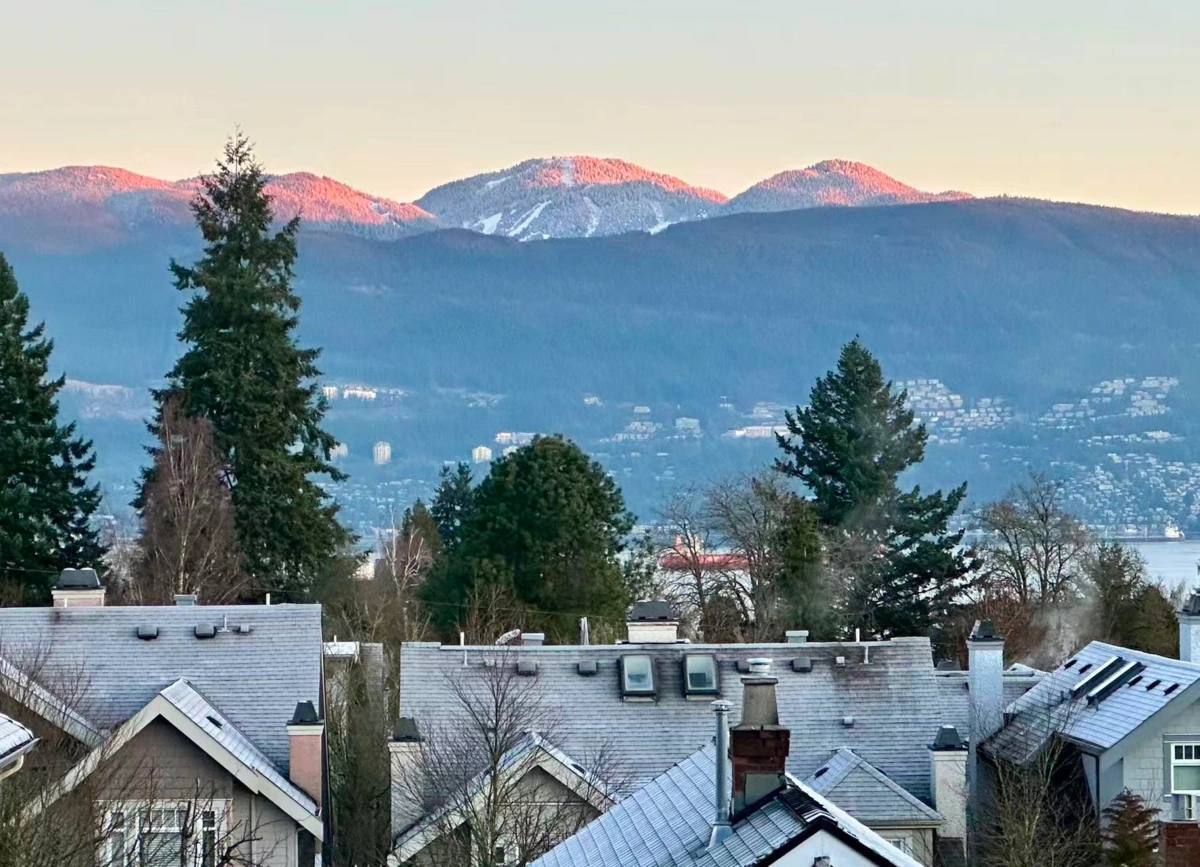 Living Room Photo of 305 4463 W 10th Avenue, Vancouver, BC