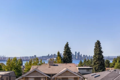Office / Den Photo of 261 W 6th Street, North Vancouver, BC