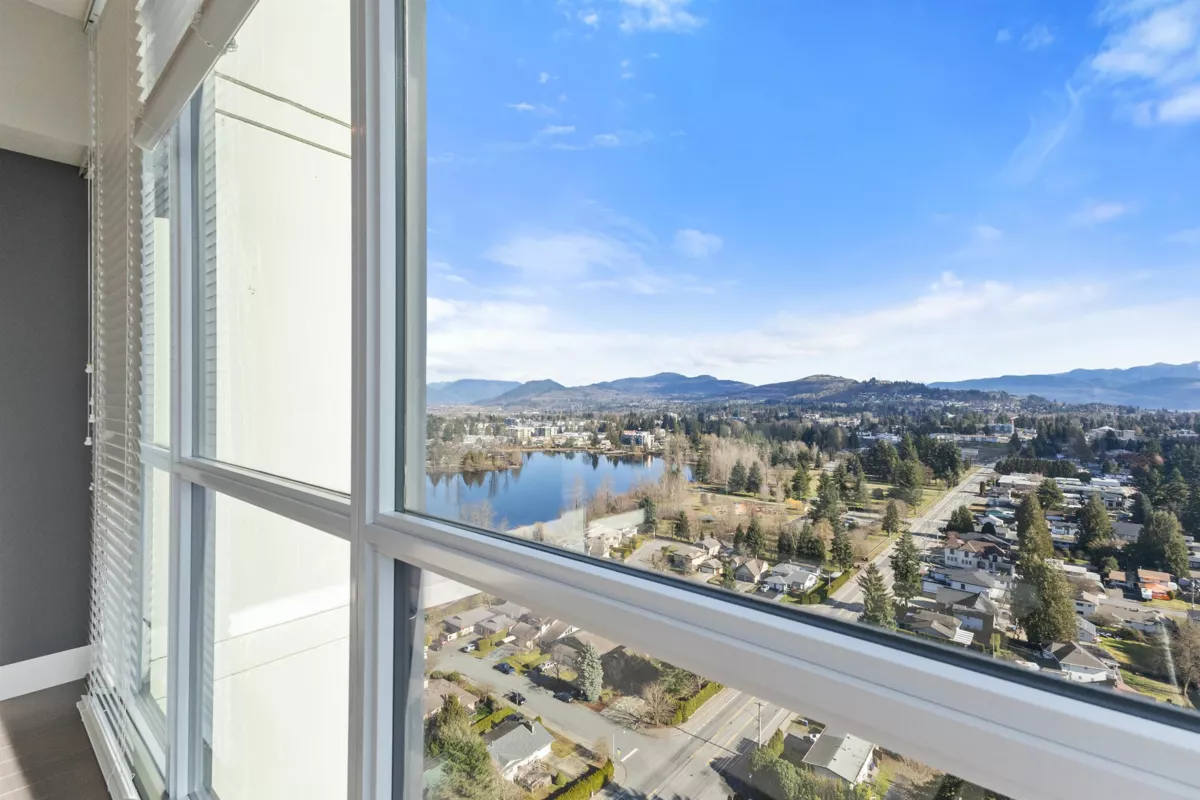 Bedroom 3 Photo of 2206 2180 Gladwin Road, Abbotsford, BC