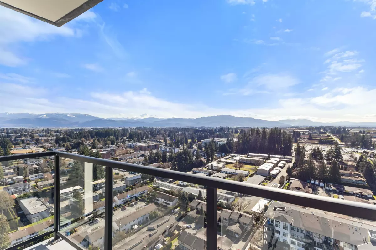 Bedroom 4 Photo of 2206 2180 Gladwin Road, Abbotsford, BC